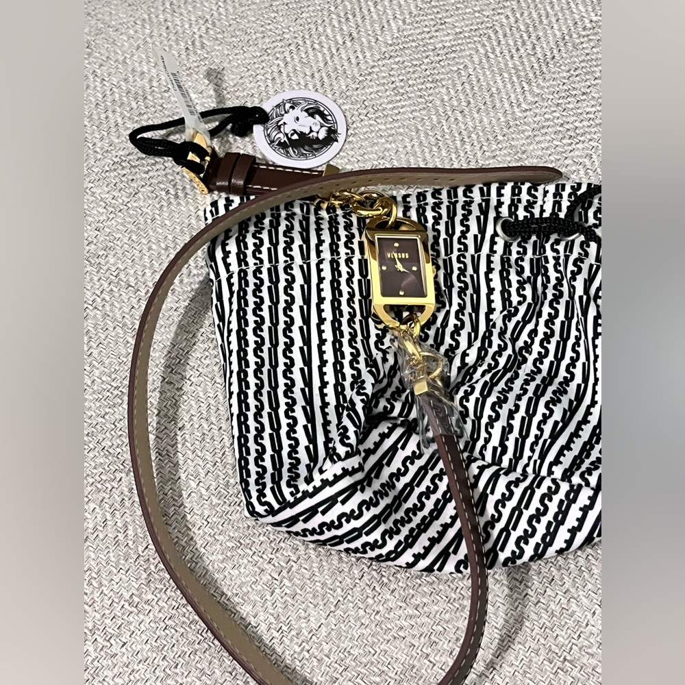 VERSUS by VERSACE NWT AUTHENTIC GENUINE BROWN LEATHER/GOLD WRAP DESIGN WATCH - Picture 6 of 17